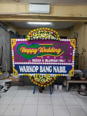 Papan Bunga di Ipb University Bogor